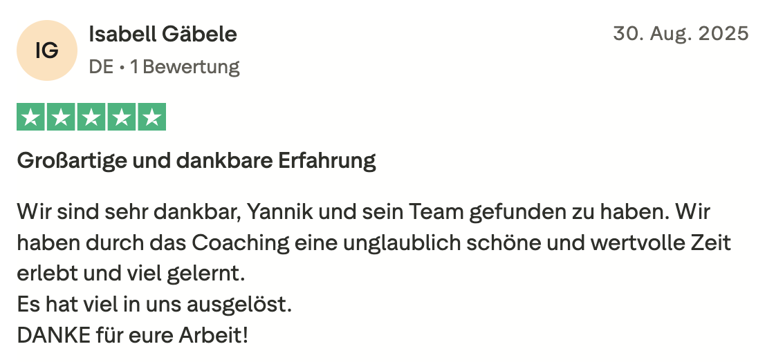 Bewertung 4 einer Familie über die Superheldenschmiede