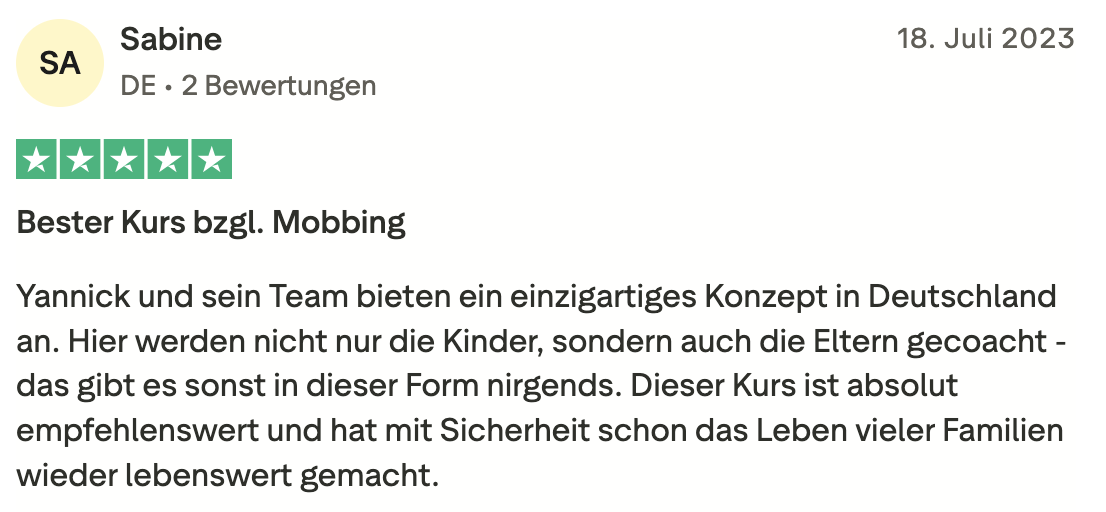 Bewertung 5 einer Familie über die Superheldenschmiede